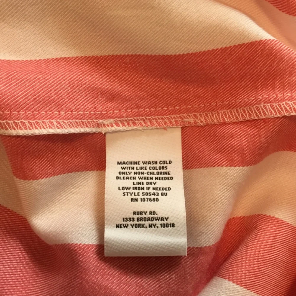 Ruby Rd Ladies V-Neck/ Rollup Sleeves Reddish Coral/ White Strips Size L NWT - Picture 6 of 6